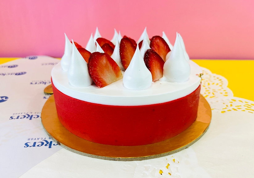 Strawberry Cake