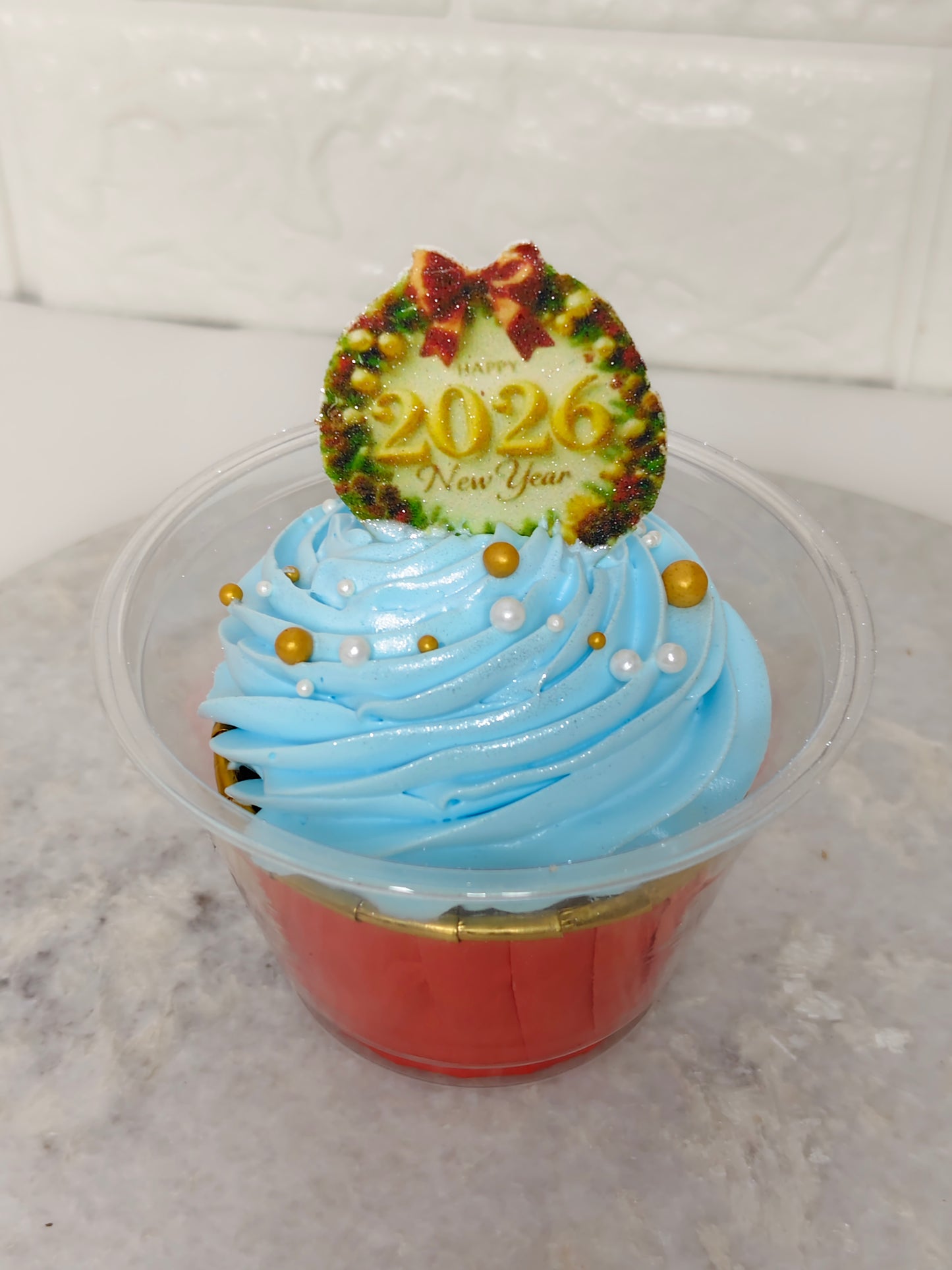 New year cup cake 2026
