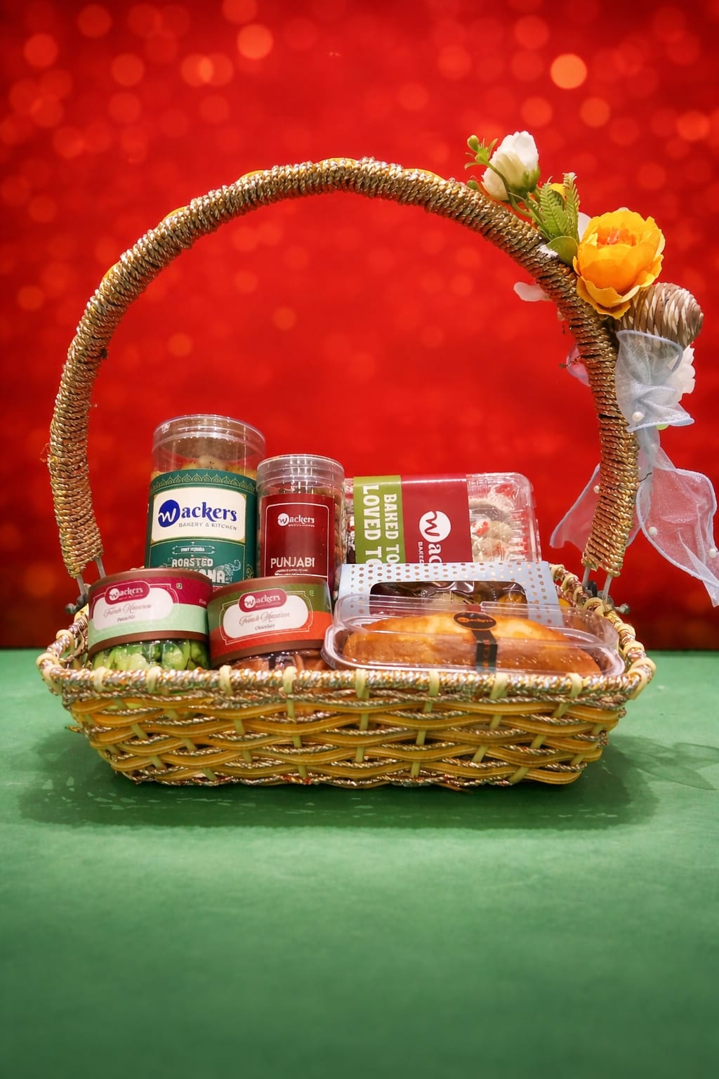 Artisan Bakery Grand Basket