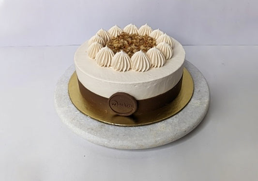 Caramel Walnut Crunch Cake