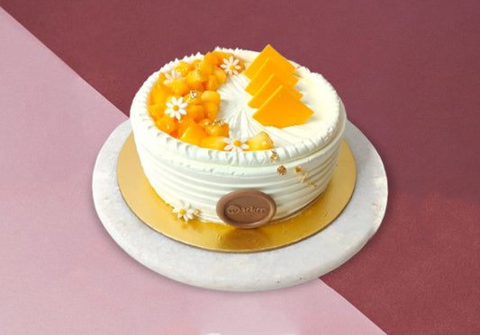 Golden Mango Mascarpone Cake