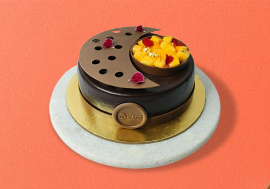 Chocalate Mango Crown Cake