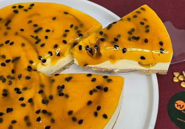 Passion Fruit Cheesecake