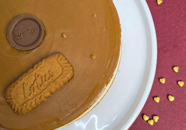 Lotus Biscoff Cheesecake
