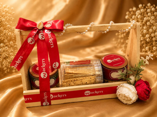 3 Jar Floral Gift Hamper